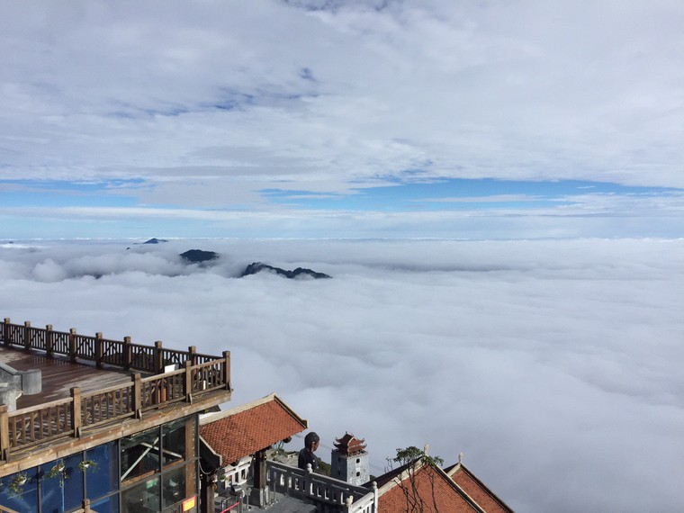 Đợt băng giá đầu tiên đã xuất hiện trên Fansipan ảnh 5