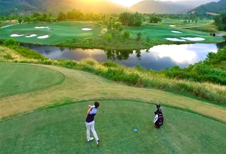 Lần thứ 2 liên tiếp Ba Na Hills Golf Club được vinh danh ‘Sân golf tốt nhất Châu Á 2018’ ảnh 2