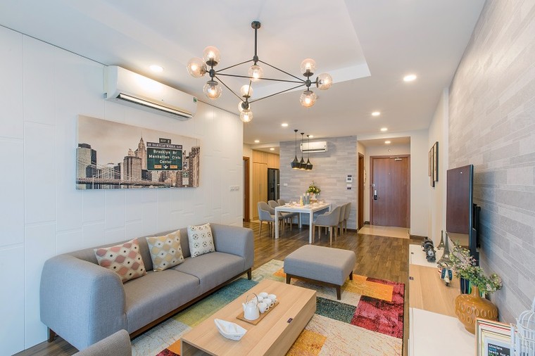 Sống chung với căn hộ cũ nát đến bao giờ? ảnh 1