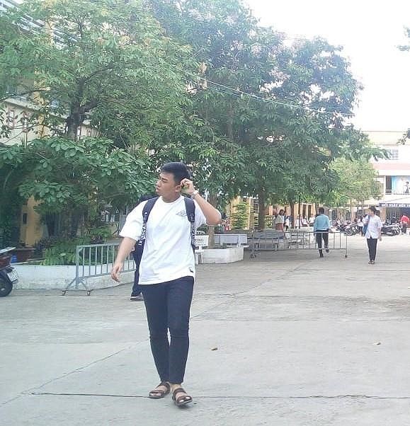 Thí sinh 'nhăn nhó' vì đề Sử khó ảnh 4