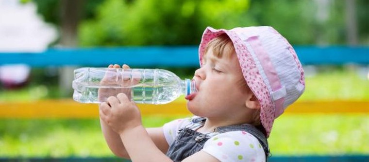 4 thói quen uống nước nhiều người mắc có thể khiến cơ quan nội tạng bị phá huỷ ảnh 1