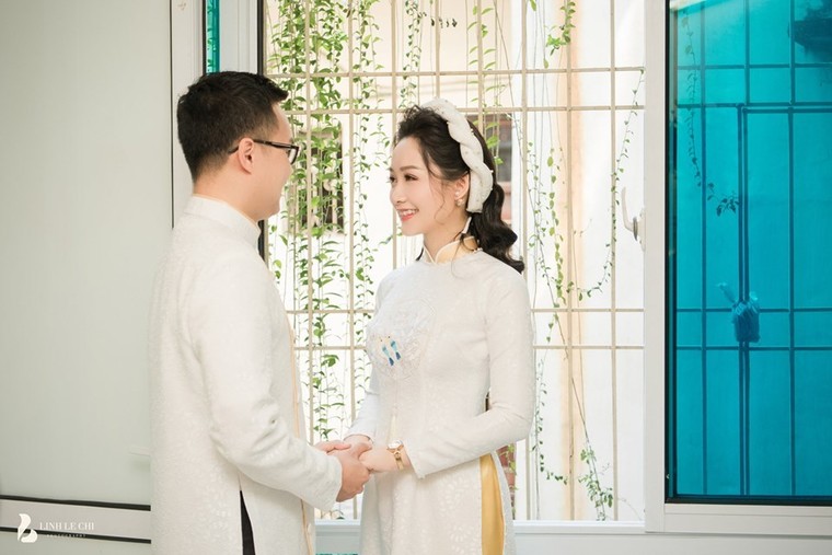 BTV Thời sự Thu Hà sẽ theo chồng về dinh vào giữa tháng 11 ảnh 2