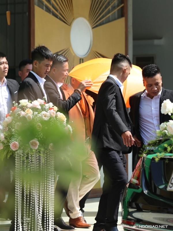 Bảo Thy làm lễ cưới ở nhà thờ ảnh 5