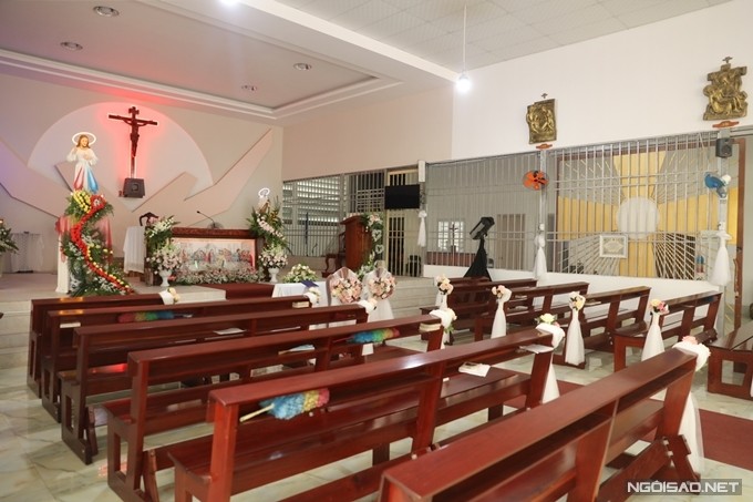 Bảo Thy làm lễ cưới ở nhà thờ ảnh 7