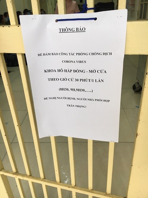 Y bác sĩ ‘tay năm tay mười’ giữa mùa dịch nCoV ảnh 1