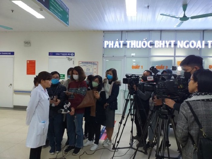 Hà Nội cách ly thêm 3 trường hợp nghi mắc Corona ở Long Biên và Thanh Xuân ảnh 1