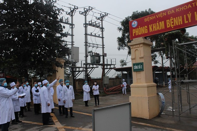 Cận cảnh nơi tâm điểm dịch do virus corona ở Vĩnh Phúc ảnh 8