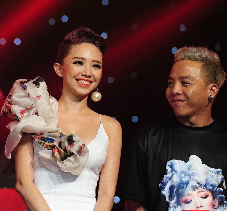 Tóc Tiên - Hoàng Touliver bí mật kết hôn ảnh 2