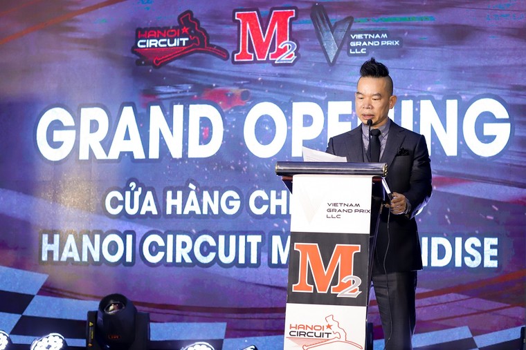 Khai trương cửa hàng chính hãng Hanoi Circuit Merchandise đồng hành cùng F1 ảnh 1