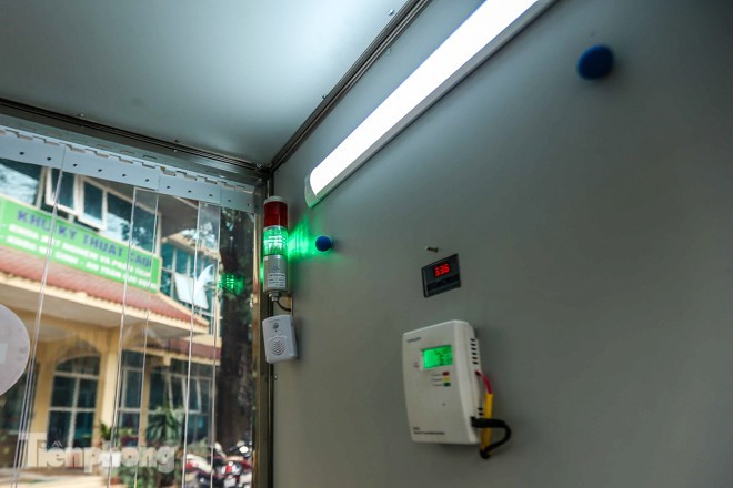 Buồng khử khuẩn toàn thân di động xuất hiện tại Hà Nội ảnh 4