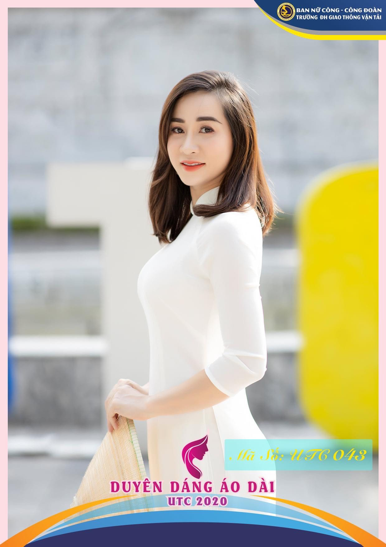 Áo dài duyên dáng bước vào trường Đại học Giao thông vận tải ảnh 4