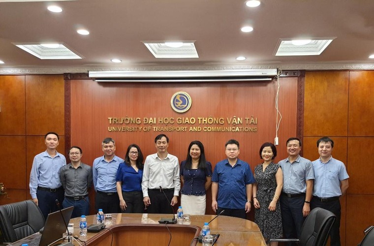 Những bước tiến dài của ĐH GTVT sau 25 năm 'bắt tay' với Tổ chức đại học Pháp ngữ ảnh 1