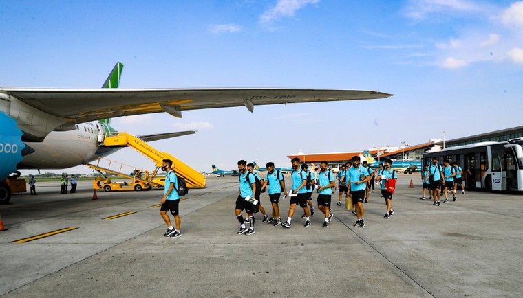Bamboo Airways bay thẳng đưa đội tuyển Việt Nam sang UAE thi đấu vòng loại World Cup 2022 ảnh 5
