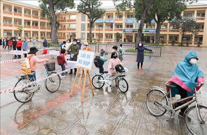 Hà Nội: Học sinh lớp 1-6 ở ngoại thành chính thức học trực tiếp ảnh 2