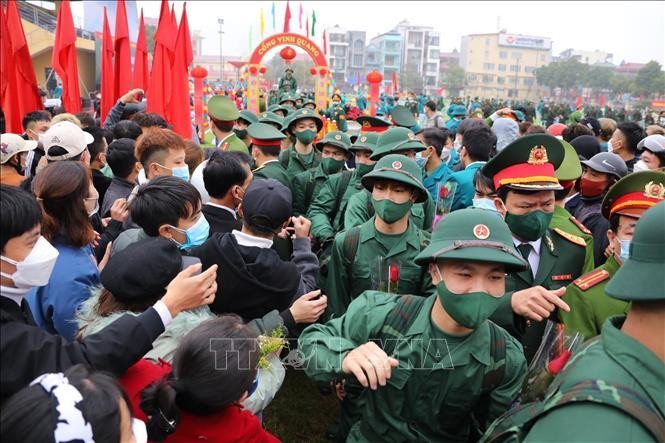 Gần 4.400 tân binh Hà Nội lên đường nhập ngũ ảnh 1