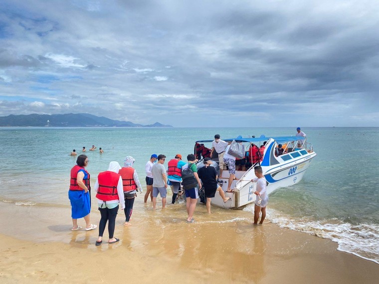 Hàng vạn du khách thích thú với kỳ nghỉ đa trải nghiệm tại resort 5 sao ảnh 4