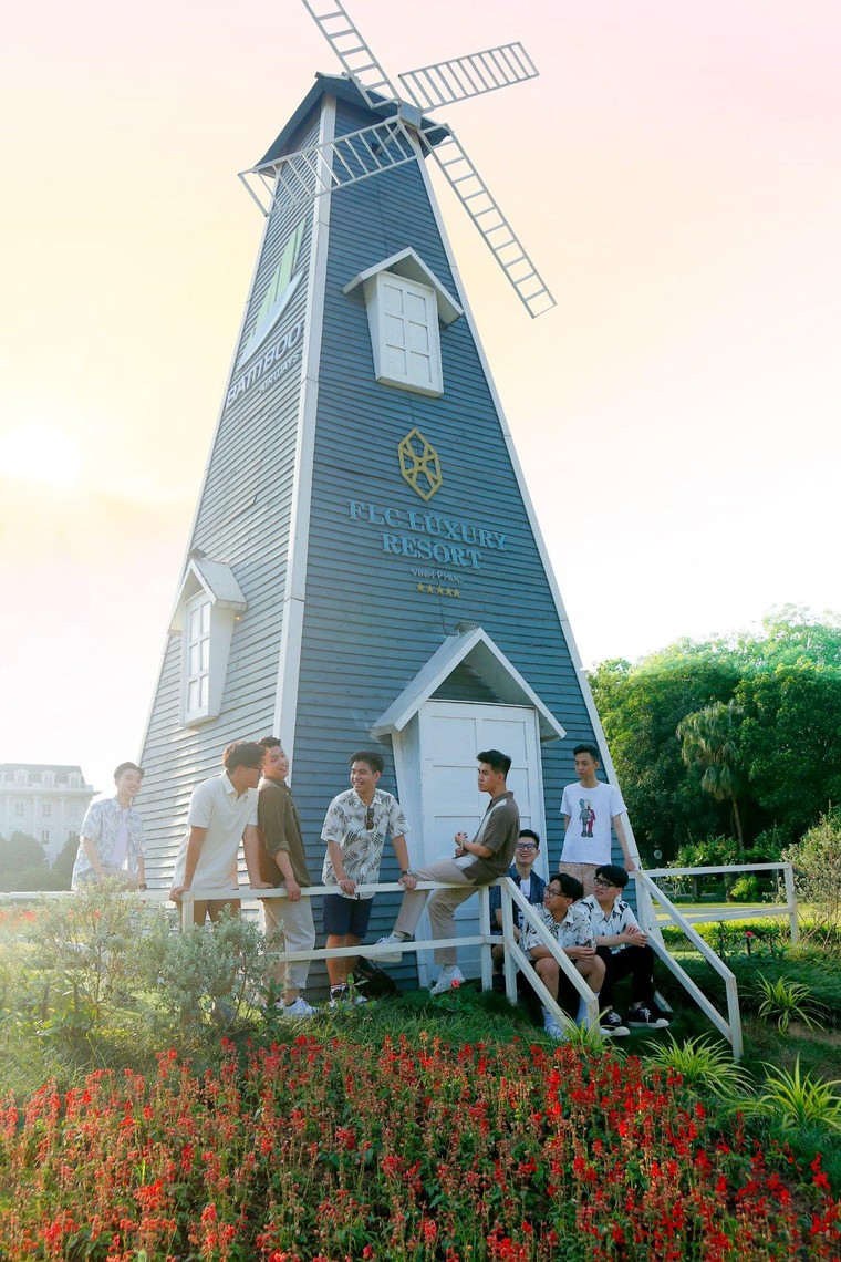 Hàng vạn du khách thích thú với kỳ nghỉ đa trải nghiệm tại resort 5 sao ảnh 6