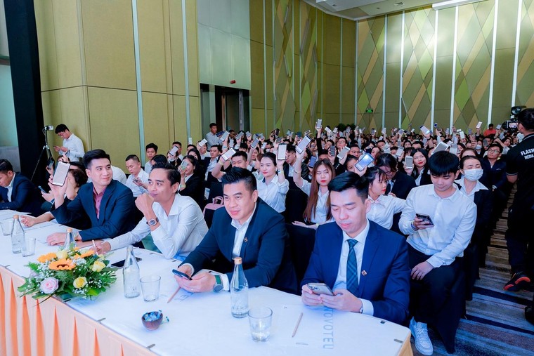 “Chinh phục thành phố sông Hàn”: Bùng nhiệt huyết cùng hàng trăm “chiến binh” kinh doanh BĐS Đà Nẵng ảnh 4