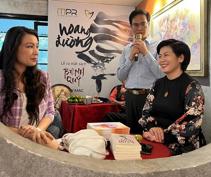 'Bệnh quỷ' - bản tình ca cảm động của người vợ chăm chồng vượt qua cửa tử ảnh 2