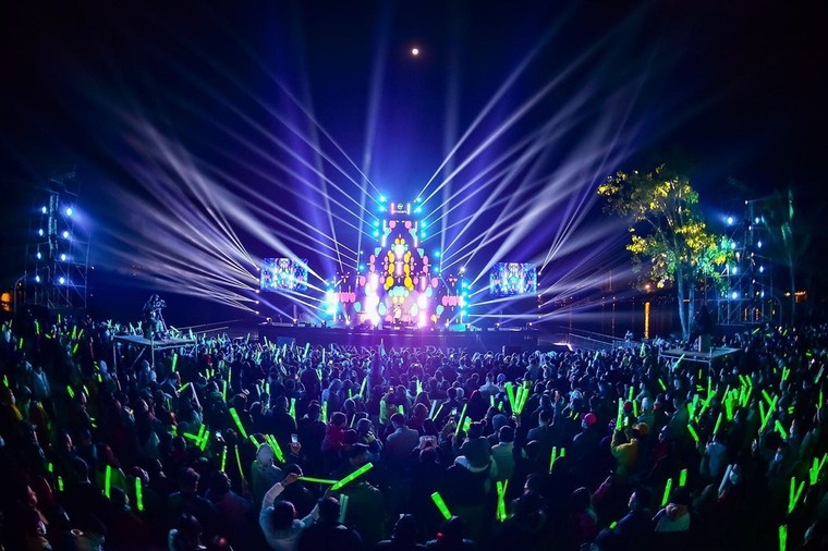 Countdown Ecopark 2023: Đại tiệc của âm thanh, ánh sáng và pháo hoa ảnh 6