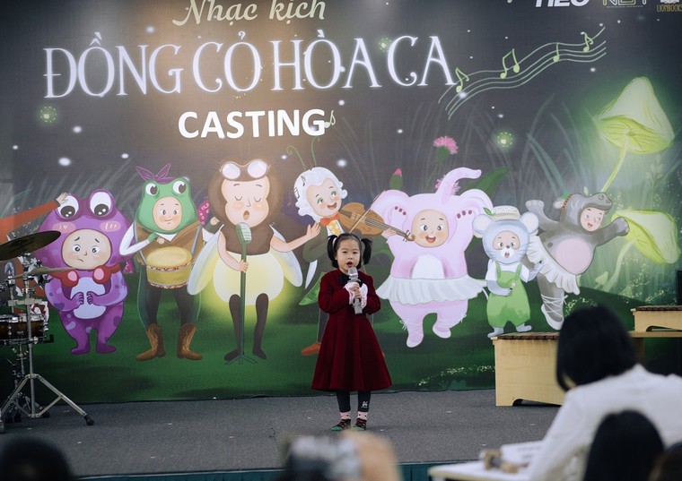 Hơn 300 bạn nhỏ tranh tài giành cơ hội bước vào nhạc kịch "Đồng cỏ hòa ca" ảnh 2