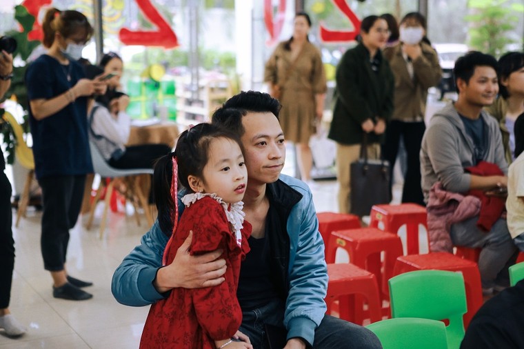 Hơn 300 bạn nhỏ tranh tài giành cơ hội bước vào nhạc kịch "Đồng cỏ hòa ca" ảnh 1