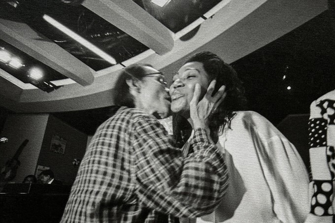 Lần đầu gặp Trịnh Công Sơn qua những khoảnh khắc đời thường ảnh 2