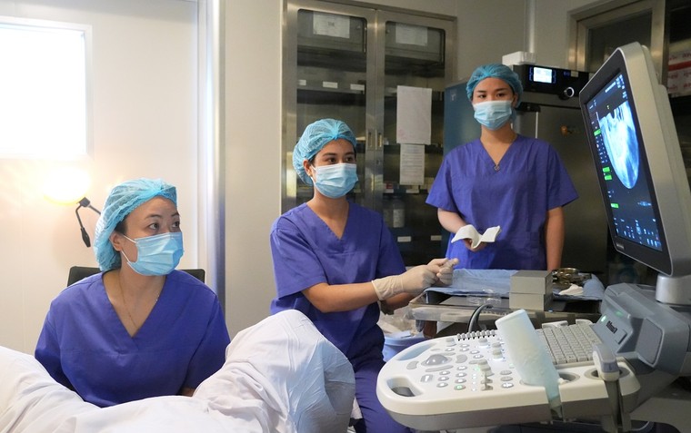 Tuần lễ vàng - Không còn trở ngại tài chính cho những cặp vợ chồng hiếm muộn ảnh 2