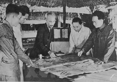 Chiến thắng Điện Biên Phủ: Thắng lợi của bản lĩnh và trí tuệ Việt Nam ảnh 24