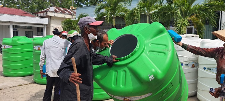 Mưa vàng “giải cứu” vùng hạn mặn miền Tây ảnh 3