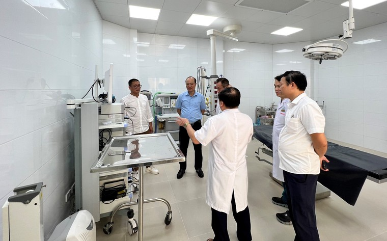 Sun Group chuyển giao tòa nhà khám chữa bệnh hiện đại quy mô hơn 4.000m2 mặt sàn cho BVĐK Định Hóa ảnh 3