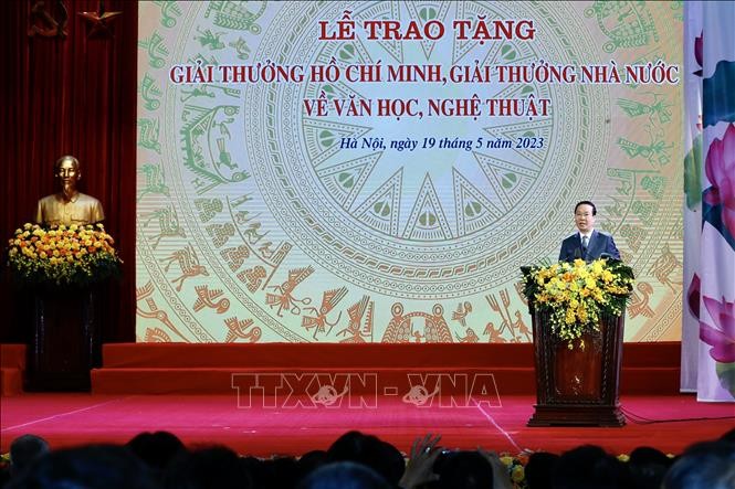 Lễ trao tặng Giải thưởng Hồ Chí Minh, Giải thưởng Nhà nước về văn học, nghệ thuật năm 2022 ảnh 1