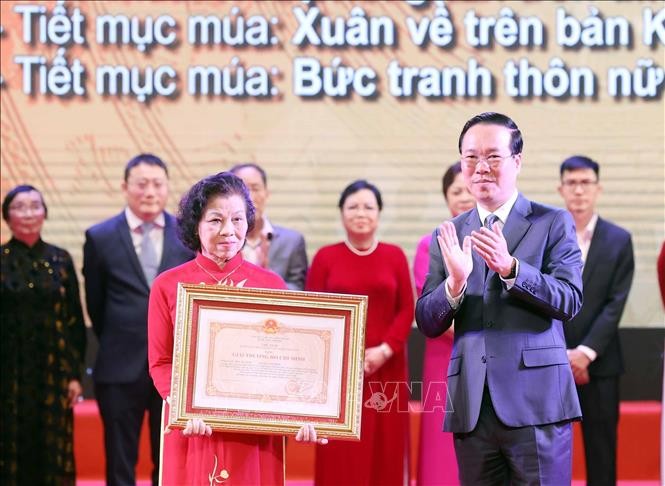 Lễ trao tặng Giải thưởng Hồ Chí Minh, Giải thưởng Nhà nước về văn học, nghệ thuật năm 2022 ảnh 7