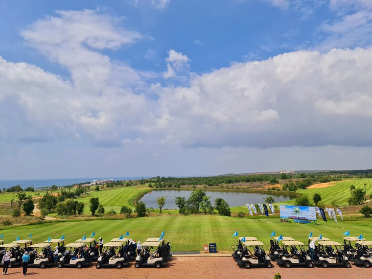 Giải golf Du lịch Bình Thuận đầy kịch tính đã tìm được chủ nhân của những chiếc cúp ảnh 2