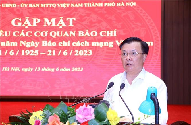 Lãnh đạo Hà Nội gặp mặt đại diện các cơ quan báo chí ảnh 1