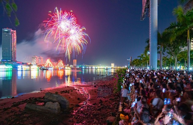 DIFF 2023 khép lại, hành trình mới của “điểm đến pháo hoa” bắt đầu ảnh 3