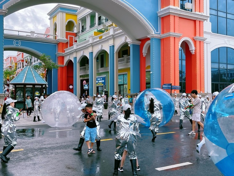 Kỳ nghỉ hè xuyên ngày đêm chỉ từ 1.184.000đ/phòng/đêm tại Phú Quốc United Center ảnh 5