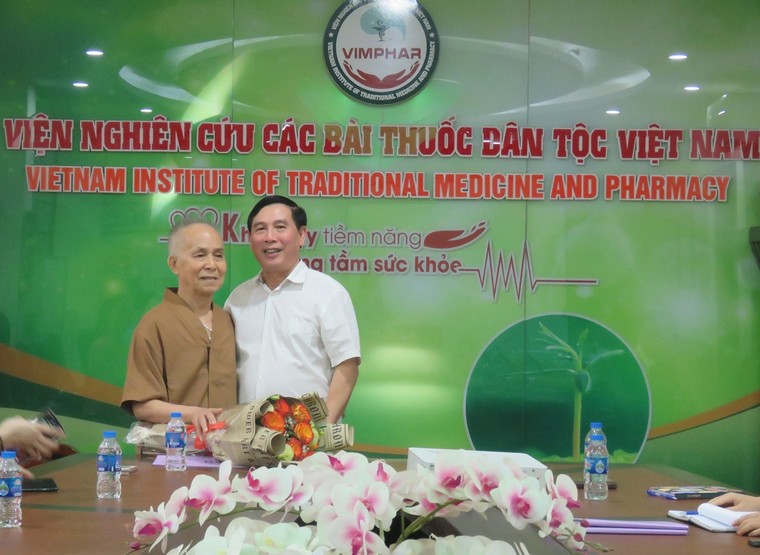 Lan tỏa hơn nữa thành tựu của y học cổ truyền qua đội ngũ cán bộ có tâm, xứng tầm ảnh 1