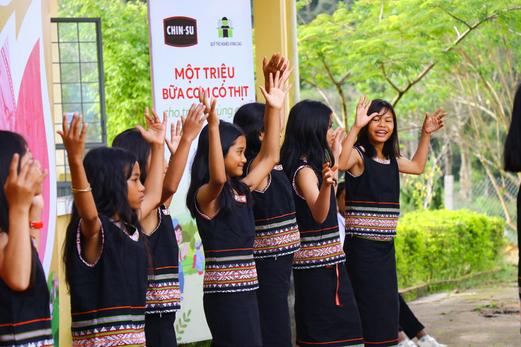 CHIN-SU và Quỹ Trò nghèo vùng cao khởi động chương trình 'Một triệu bữa cơm có thịt' ảnh 2
