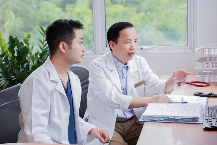 “5 phút vàng” hồi sinh bệnh nhân vỡ tim, 2 lần chết lâm sàng ảnh 4