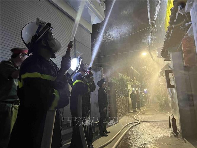 75 tổ liên gia an toàn PCCC ở Hà Nội diễn tập chữa cháy, cứu nạn cứu hộ ảnh 2