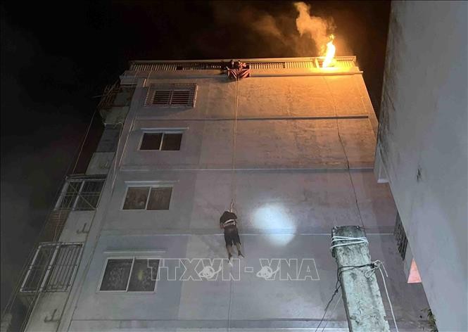 75 tổ liên gia an toàn PCCC ở Hà Nội diễn tập chữa cháy, cứu nạn cứu hộ ảnh 3