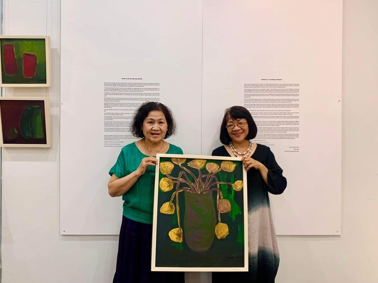 Nữ sĩ Giáng Vân: Tuổi 60 rực rỡ như áng mây chiều cùng hội họa ảnh 8