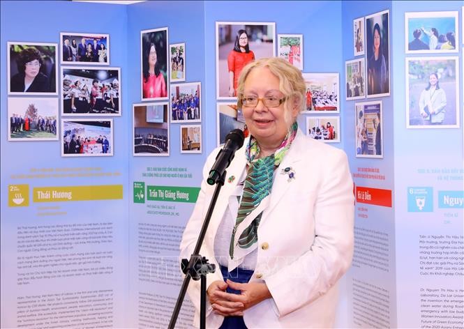 Khai mạc Triển lãm ảnh “17 Gương mặt hành động Việt Nam vì sự phát triển bền vững” ảnh 2