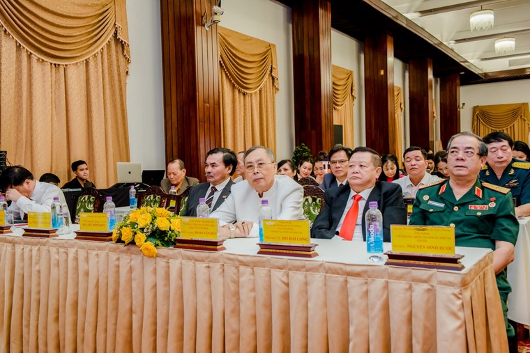 Biểu dương các tổ chức, cá nhân điển hình trong ngành làm đẹp Việt Nam ảnh 3