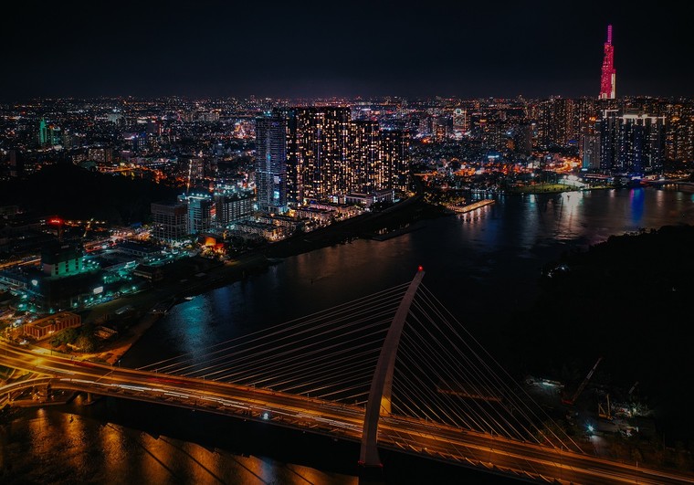 Quỹ căn đa năng tại Vinhomes Golden River hấp dẫn giới đầu tư sành sỏi ảnh 2