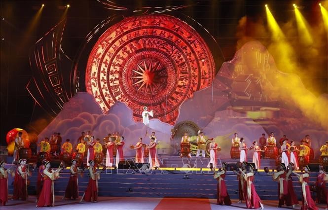 Lễ kỷ niệm 1984 năm Khởi nghĩa Hai Bà Trưng ảnh 8