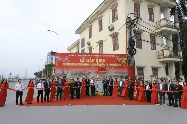 Gắn tên đường mang tên Giáo sư Từ Giấy ảnh 1