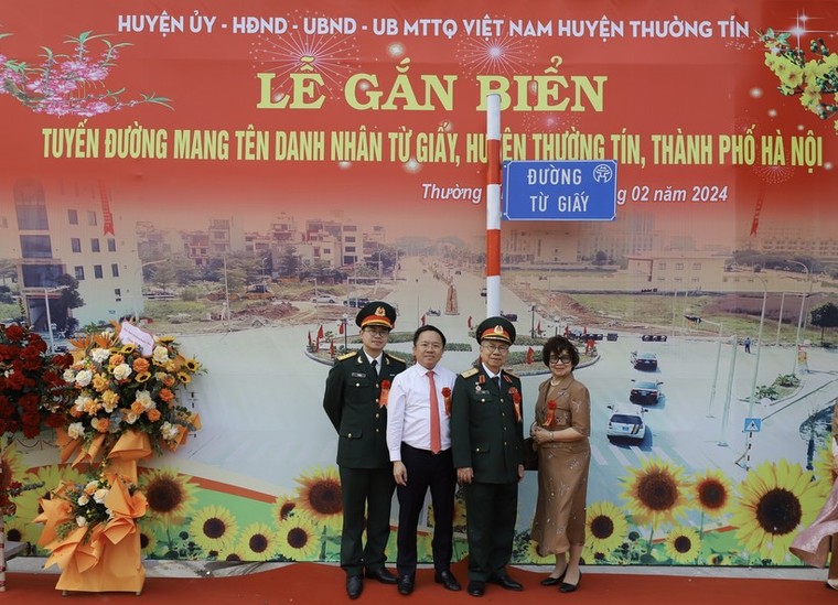 Gắn tên đường mang tên Giáo sư Từ Giấy ảnh 9