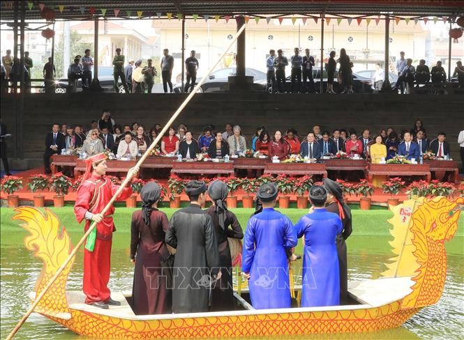 Phó Chủ tịch nước gặp mặt các nữ Đại sứ, Trưởng đại diện các tổ chức quốc tế tại Việt Nam ảnh 4